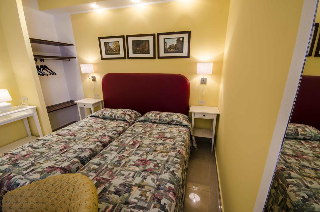 Hotel Tarconte ตาร์กวิเนีย ภายนอก รูปภาพ